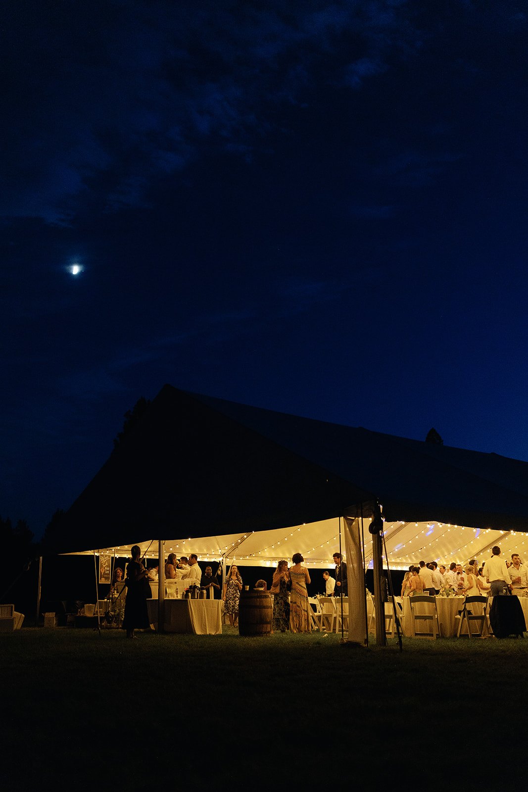 an outdoor reception area in central oregon