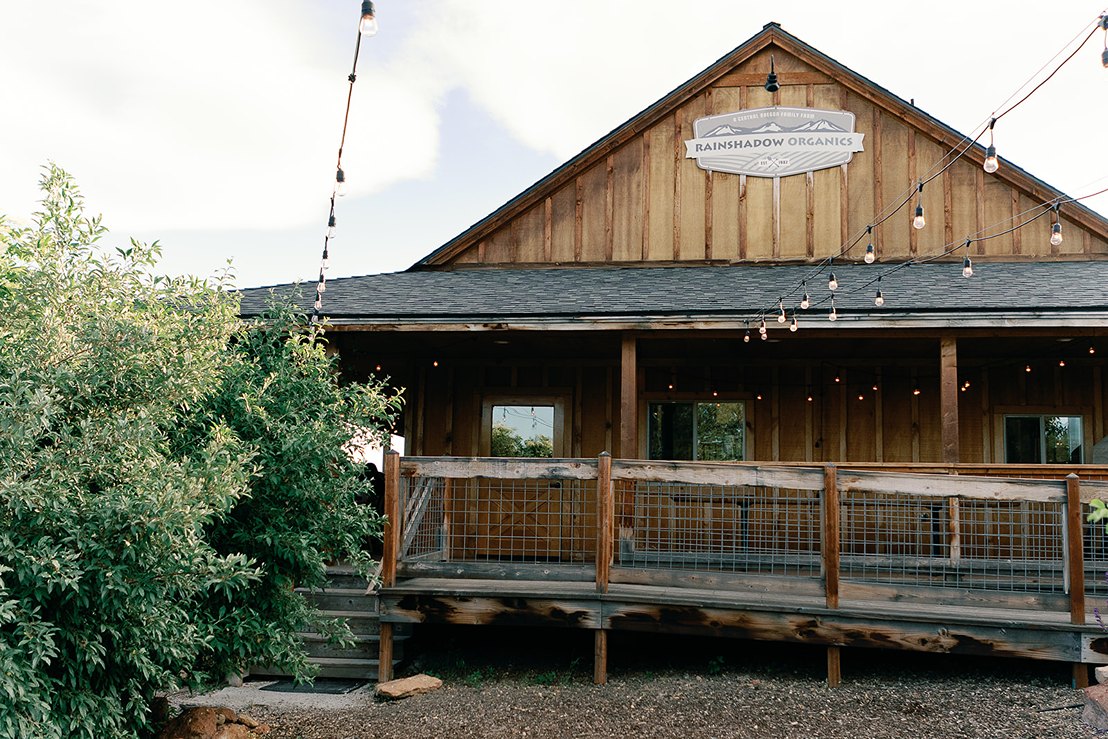 rainshadow organics a central oregon wedding venue