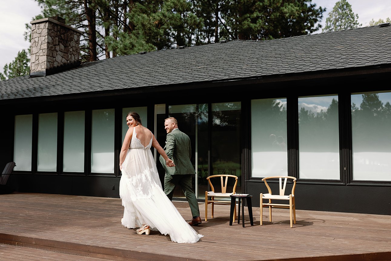 the bride and groom at their outdoor wedding in bend oregon at pole creek ranch