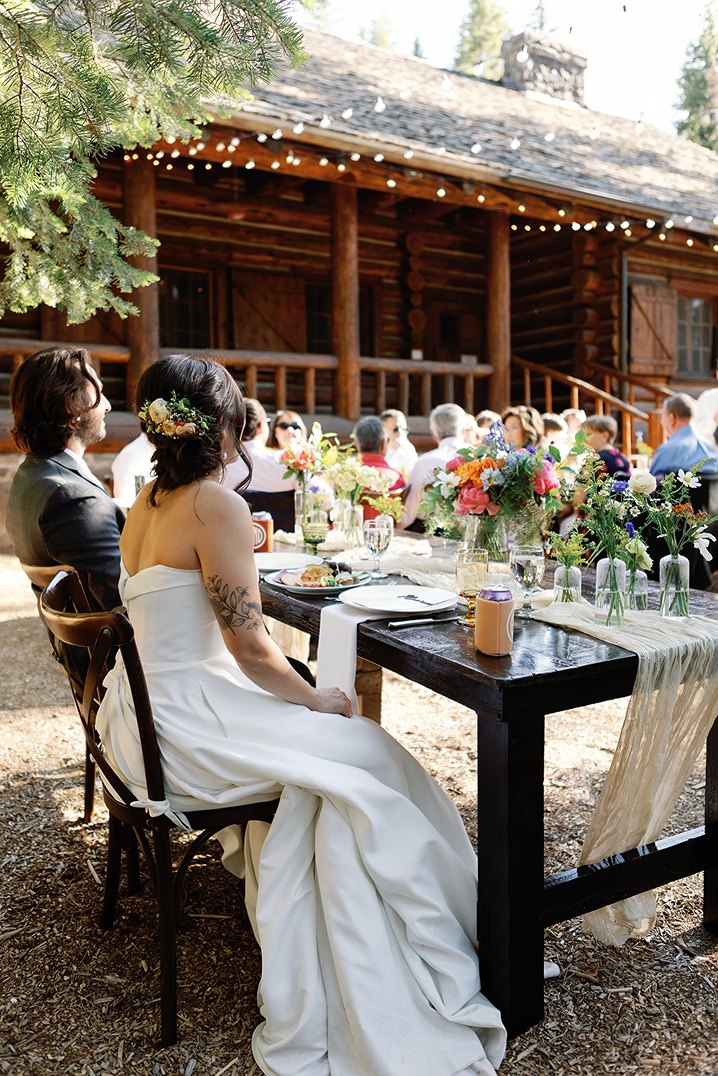 outdoor wedding venues central oregon that have the most beautiful ceremony area at skyliner lodge