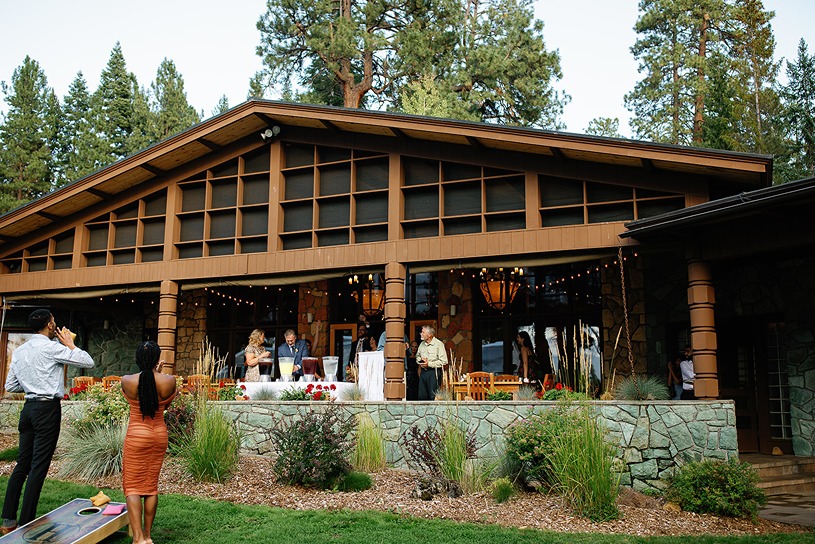  house on the metolius wedding reception